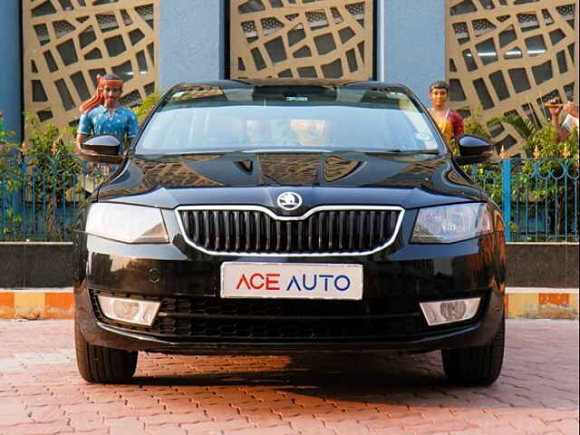 Second Hand Skoda Octavia [2013-2015] Ambition 2.0 TDI in Kolkata