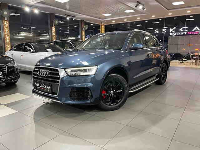 Second Hand Audi Q3 [2015-2017] 35 TDI Technology with Navigation in लखनऊ