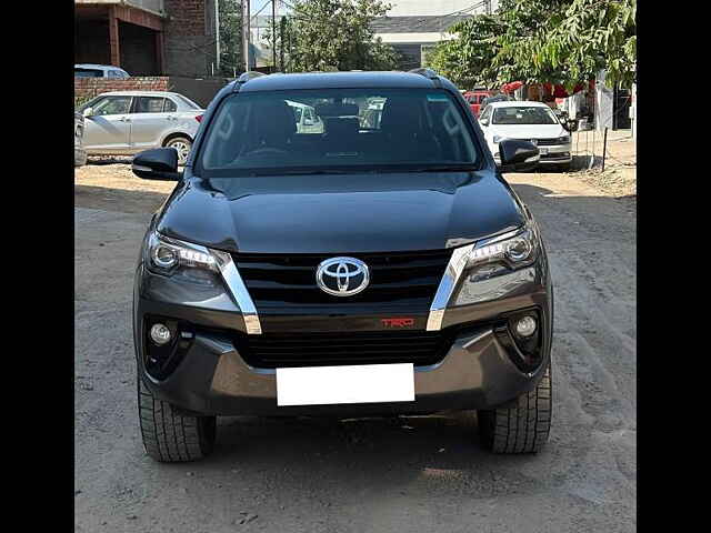 Second Hand Toyota Fortuner [2016-2021] 2.8 4x4 AT [2016-2020] in Mohali