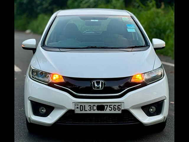 Second Hand Honda Jazz [2015-2018] V AT Petrol in Delhi