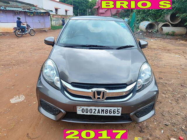 Second Hand Honda Brio S MT in Bhubaneswar