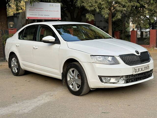 Second Hand Skoda Octavia [2013-2015] Ambition 1.4 TSI in Delhi