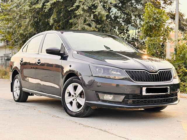 Second Hand Skoda Rapid Ambition 1.5 TDI in Vadodara