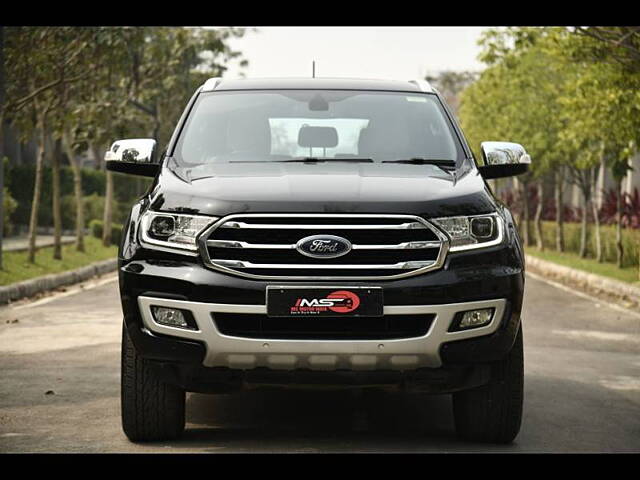 Second Hand Ford Endeavour Titanium Plus 2.0 4x2 AT in Kolkata