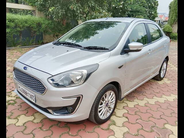 Second Hand Ford Aspire Titanium 1.5 Ti-VCT AT in Ahmedabad