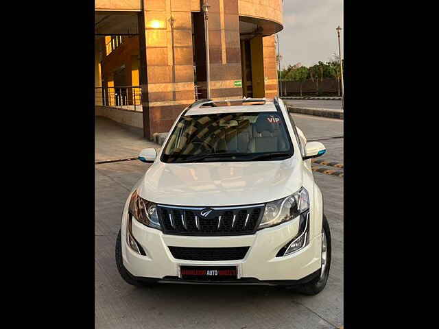 Second Hand Mahindra XUV500 [2015-2018] W10 in Noida