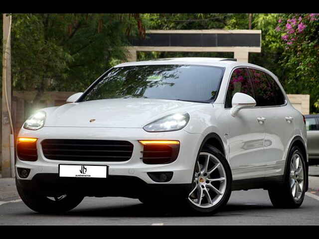 Second Hand Porsche Cayenne [2014-2018] S Diesel in Delhi