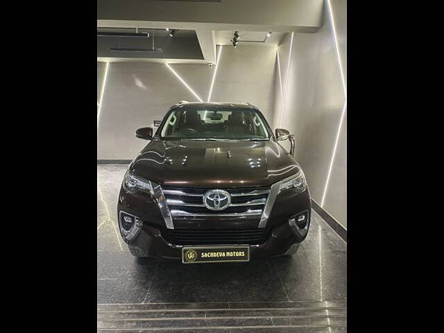 Second Hand Toyota Fortuner [2016-2021] 2.7 4x2 AT [2016-2020] in Delhi