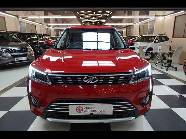 Second Hand Mahindra XUV300 [2019-2024] W8 (O) 1.5 Diesel AMT in Bangalore