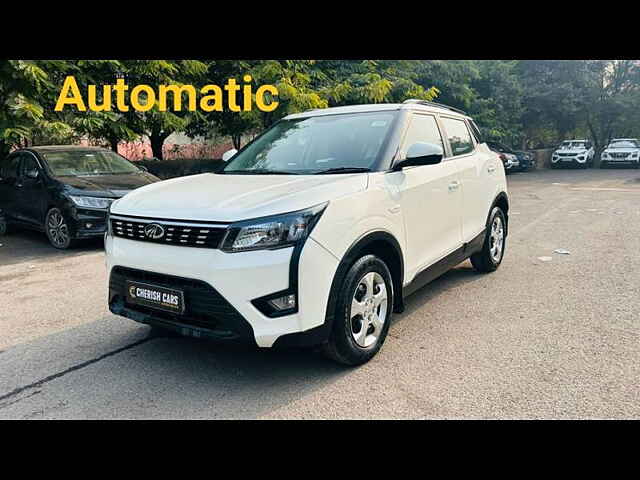 Second Hand Mahindra XUV300 [2019-2024] W6 1.5 Diesel AMT in Delhi