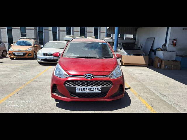 Second Hand Hyundai Grand i10 Magna 1.2 Kappa VTVT in Bangalore