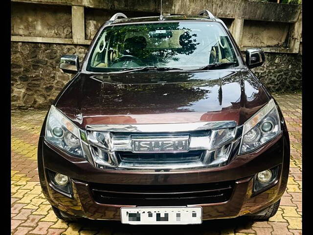 Second Hand Isuzu D-Max V-Cross [2016-2018] 4x4 in Pune