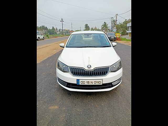 Second Hand Skoda Rapid Style 1.6 MPI in Bhubaneswar