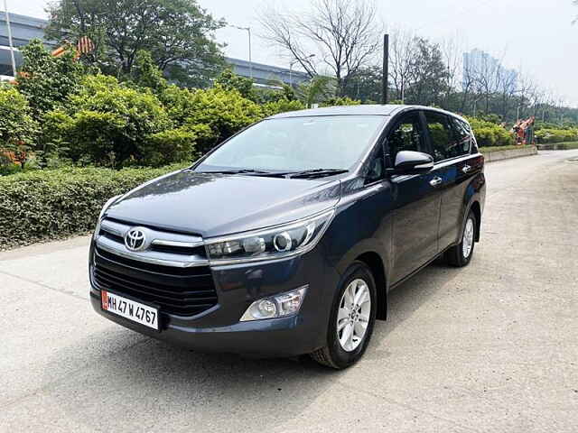 Second Hand Toyota Innova Crysta [2016-2020] 2.4 V Diesel in Mumbai