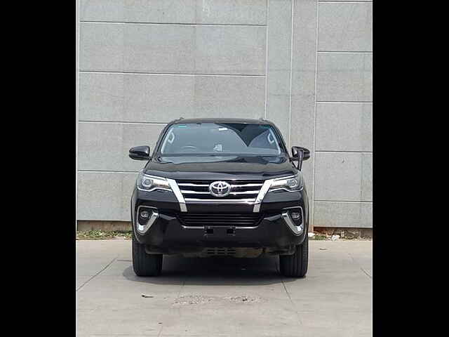 Second Hand Toyota Fortuner [2016-2021] 2.8 4x2 AT [2016-2020] in Hyderabad