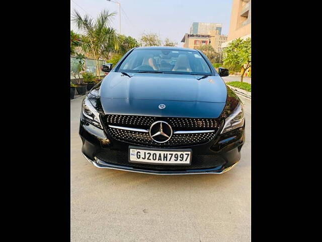 Mercedes-Benz CLA 200 Sport First Drive Review - CarWale