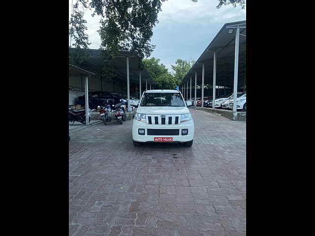 Second Hand Mahindra TUV300 [2015-2019] T6 Plus in Lucknow