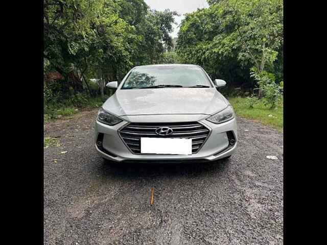 Second Hand Hyundai Elantra SX (O) 2.0 AT in Delhi