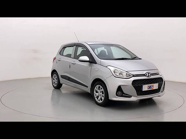 Second Hand Hyundai Grand i10 Magna 1.2 Kappa VTVT in Bangalore