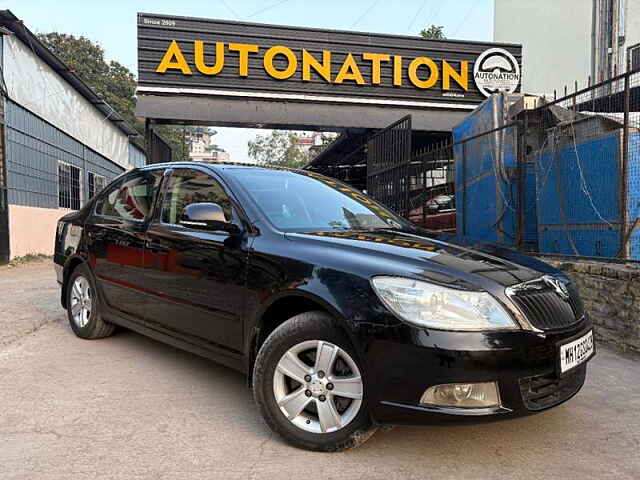 Second Hand Skoda Laura Ambiente 2.0 TDI CR AT in Pune