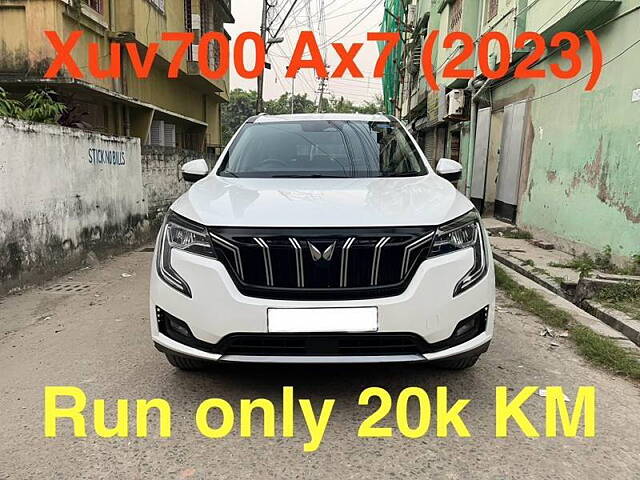 Second Hand Mahindra XUV700 AX 7 Petrol AT 7 STR [2021] in Kolkata