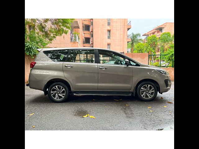 Second Hand Toyota Innova Crysta [2016-2020] 2.4 VX 7 STR [2016-2020] in Delhi