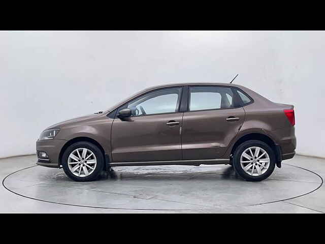 Second Hand Volkswagen Ameo Highline Plus 1.5L AT (D)16 Alloy in Chennai