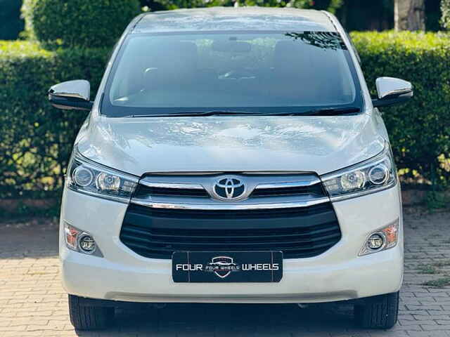 Second Hand Toyota Innova Crysta [2016-2020] 2.4 VX 7 STR [2016-2020] in Bangalore