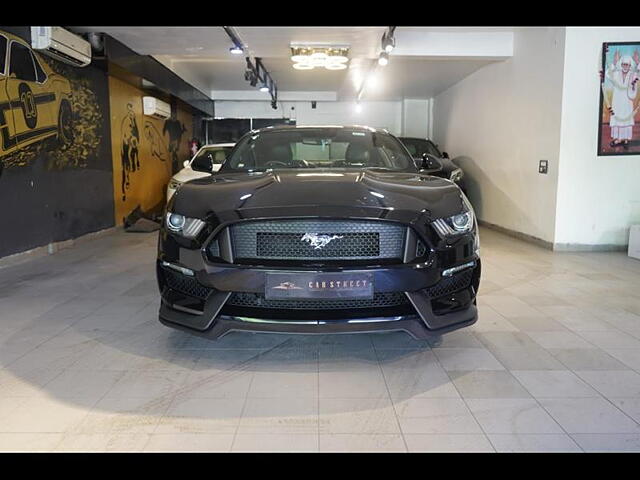 Used 17 Ford Mustang Gt Fastback 5 0l V8 For Sale In Delhi At Rs 74 00 000 Carwale