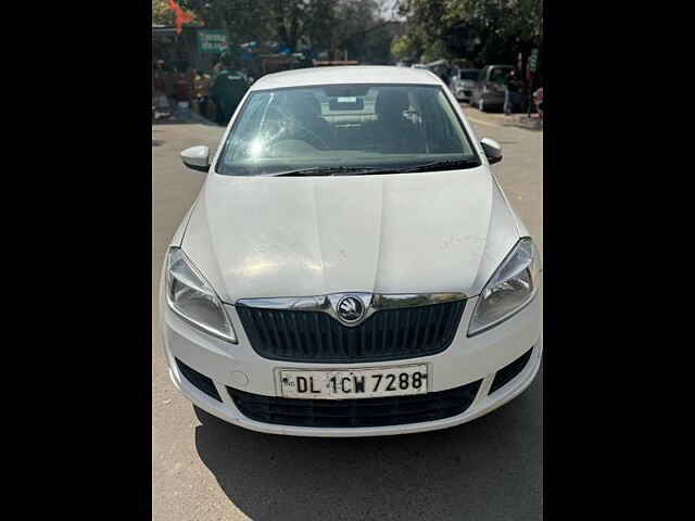 Second Hand Skoda Rapid Active 1.6 MPI in Delhi