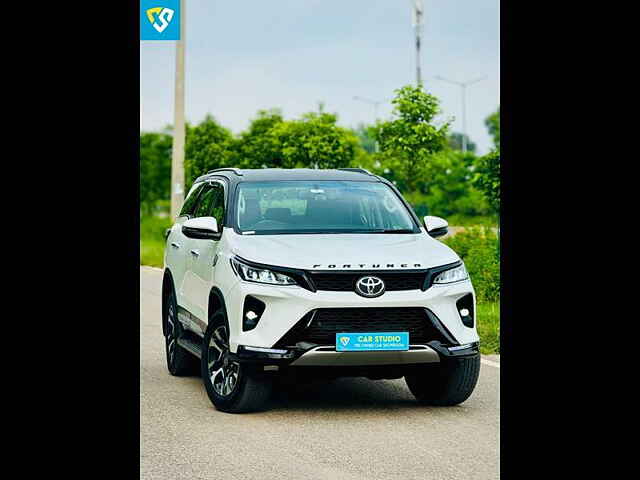 Second Hand Toyota Fortuner Legender 2.8 4X2 AT in Mohali