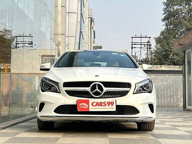 Mercedes-Benz CLA 200 Sport First Drive Review - CarWale