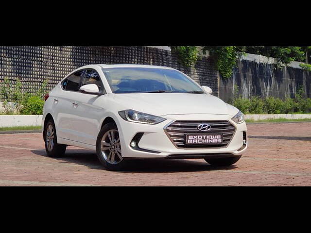 Second Hand Hyundai Elantra [2016-2019] 1.6 SX (O) AT in Lucknow