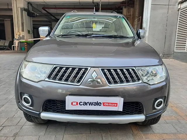 Second Hand Mitsubishi Pajero Sport 2.5 MT in Mumbai