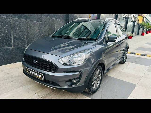 Second Hand Ford Freestyle Titanium 1.2 Ti-VCT in Delhi