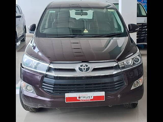 Second Hand Toyota Innova Crysta [2016-2020] 2.4 G 7 STR [2016-2017] in Varanasi