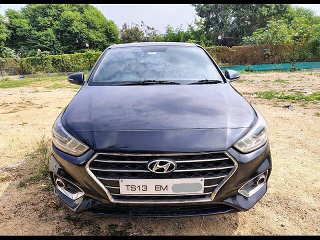 Second Hand Hyundai Verna [2017-2020] SX 1.6 CRDi in Hyderabad