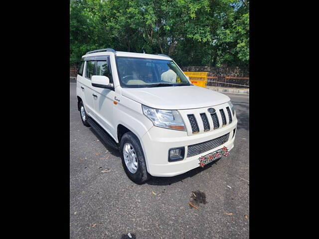 Second Hand Mahindra TUV300 [2015-2019] T8 in Delhi