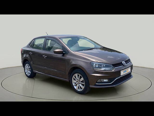 Second Hand Volkswagen Ameo Highline Plus 1.5L AT (D)16 Alloy in Nagpur