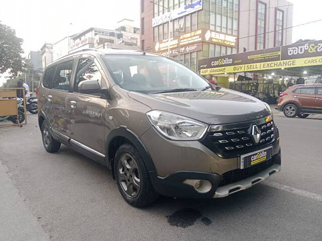 Second Hand Renault Lodgy 85 PS RXZ Stepway 8 STR in Bangalore