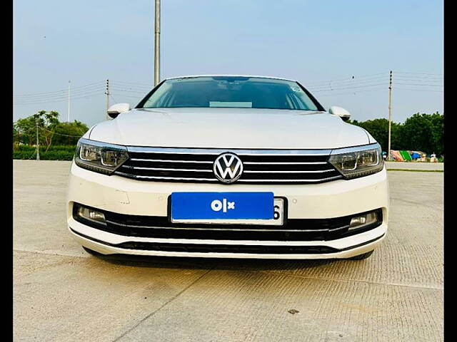 Second Hand Volkswagen Passat Comfortline in Gurgaon