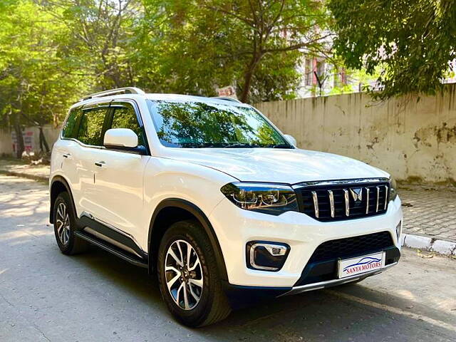 Second Hand Mahindra Scorpio N Z8 L Diesel AT 4WD 7 STR [2022] in Delhi