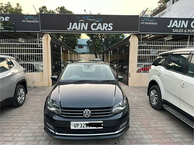 Second Hand Volkswagen Vento [2015-2019] Highline Diesel AT [2015-2016] in Lucknow