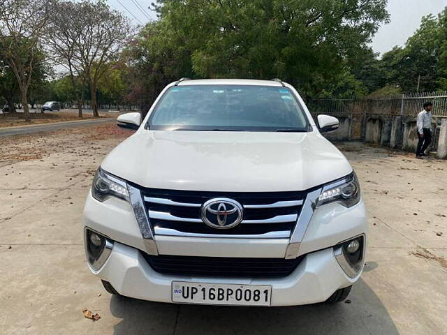 Second Hand Toyota Fortuner [2016-2021] 2.8 4x2 AT [2016-2020] in Greater Noida