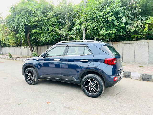 Second Hand Hyundai Venue [2019-2022] E 1.2 Petrol [2019-2020] in Delhi