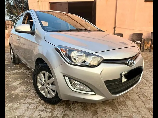 Second Hand Hyundai i20 [2012-2014] Sportz 1.4 CRDI in Mohali