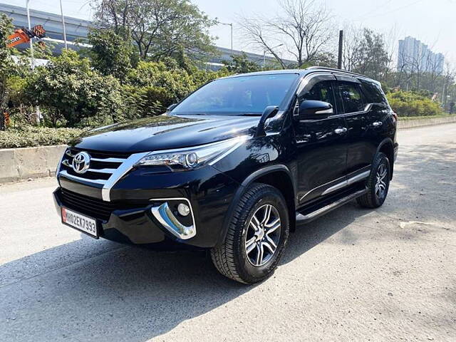 Second Hand Toyota Fortuner [2016-2021] 2.8 4x2 AT [2016-2020] in Mumbai