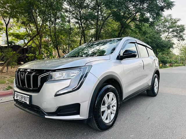 Second Hand Mahindra XUV700 MX Petrol MT 5 STR [2021] in Delhi