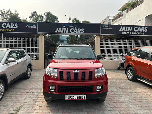 Second Hand Mahindra TUV300 [2015-2019] T8 in Lucknow