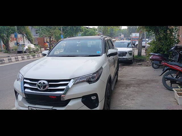 Second Hand Toyota Fortuner [2016-2021] 2.8 4x2 AT [2016-2020] in Delhi